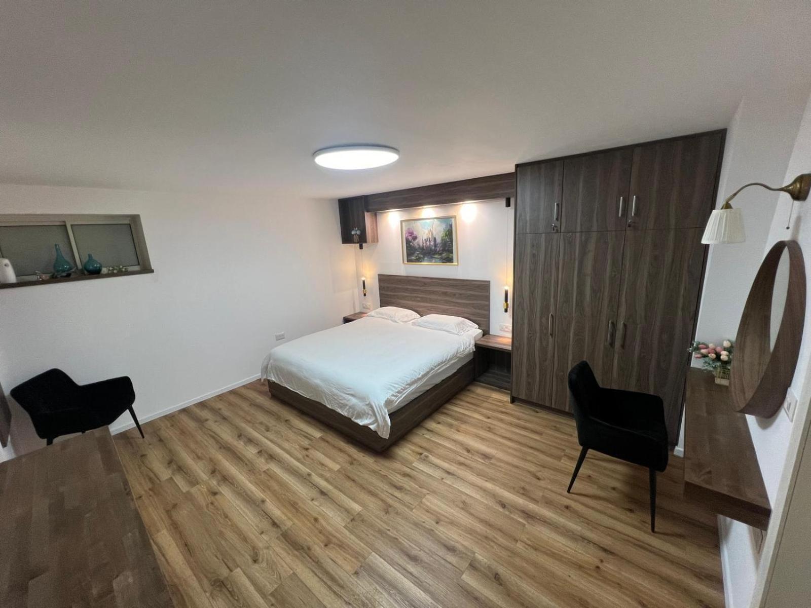 Johny'S Boutique Apartment ไฮฟา ภายนอก รูปภาพ